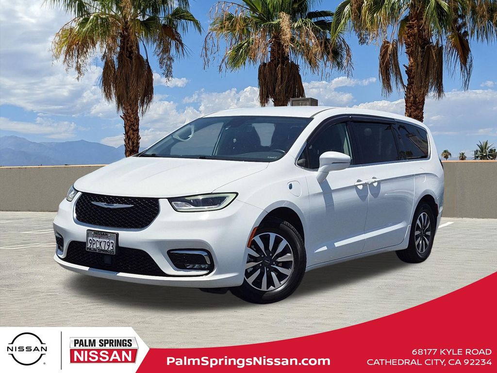 2022 Chrysler Pacifica Hybrid