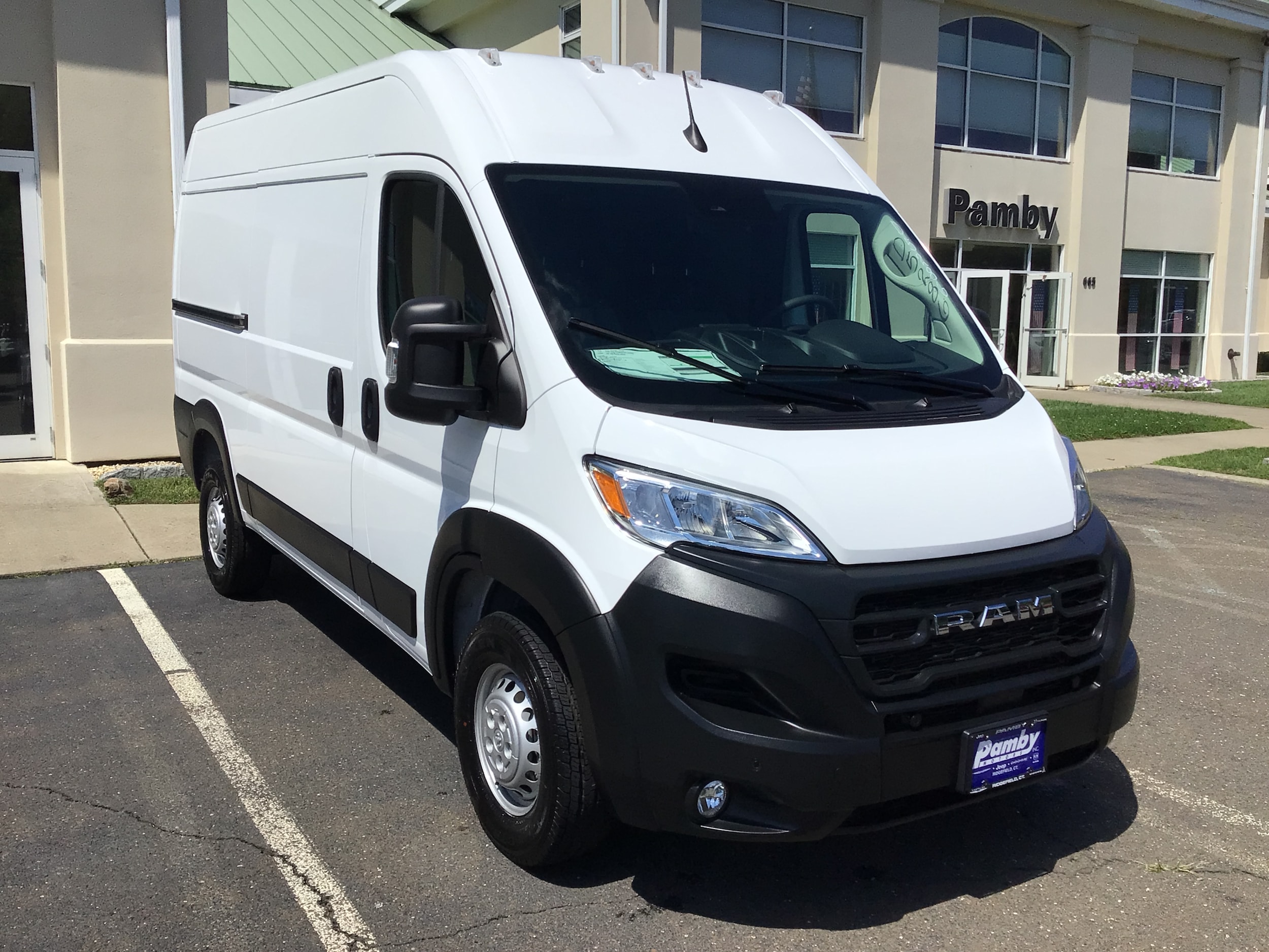 2026 RAM ProMaster Cargo Van Tradesman
