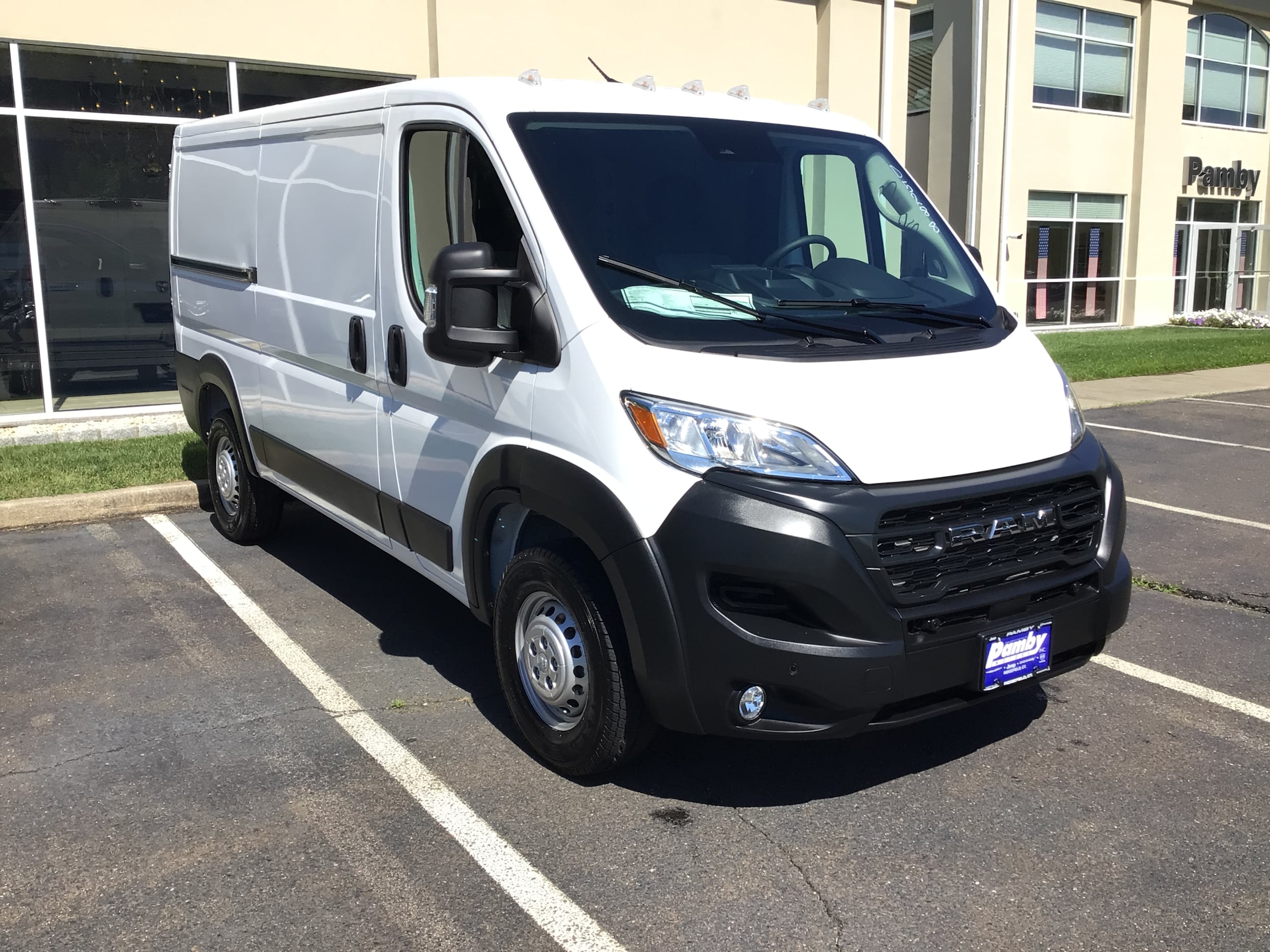 2026 RAM ProMaster Cargo Van Tradesman