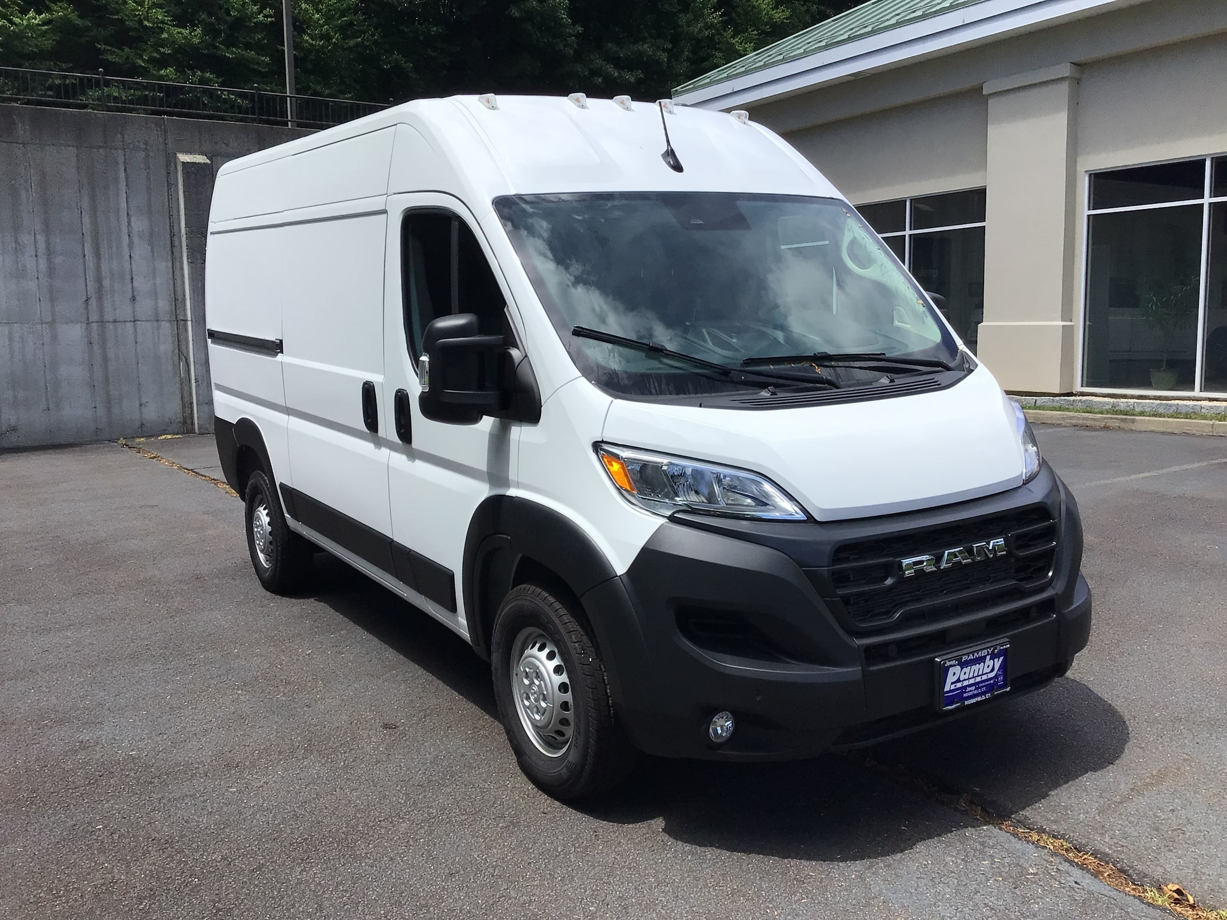 2026 RAM ProMaster Cargo Van Tradesman