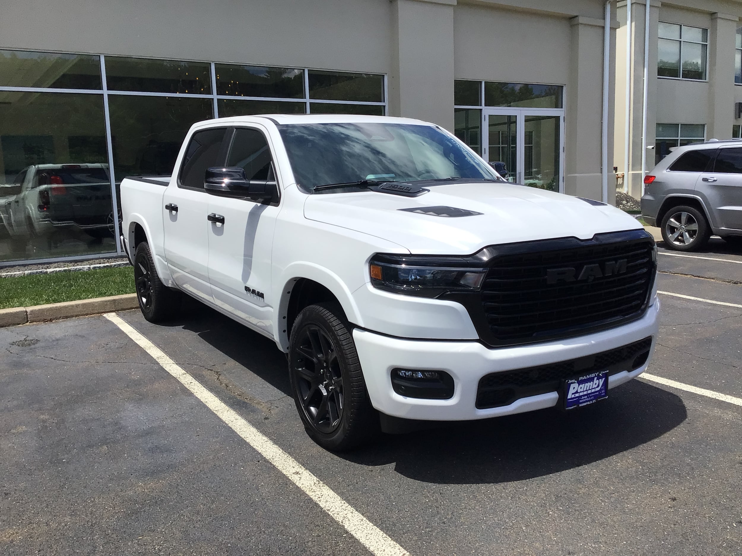 2026 RAM 1500 Pickup Laramie