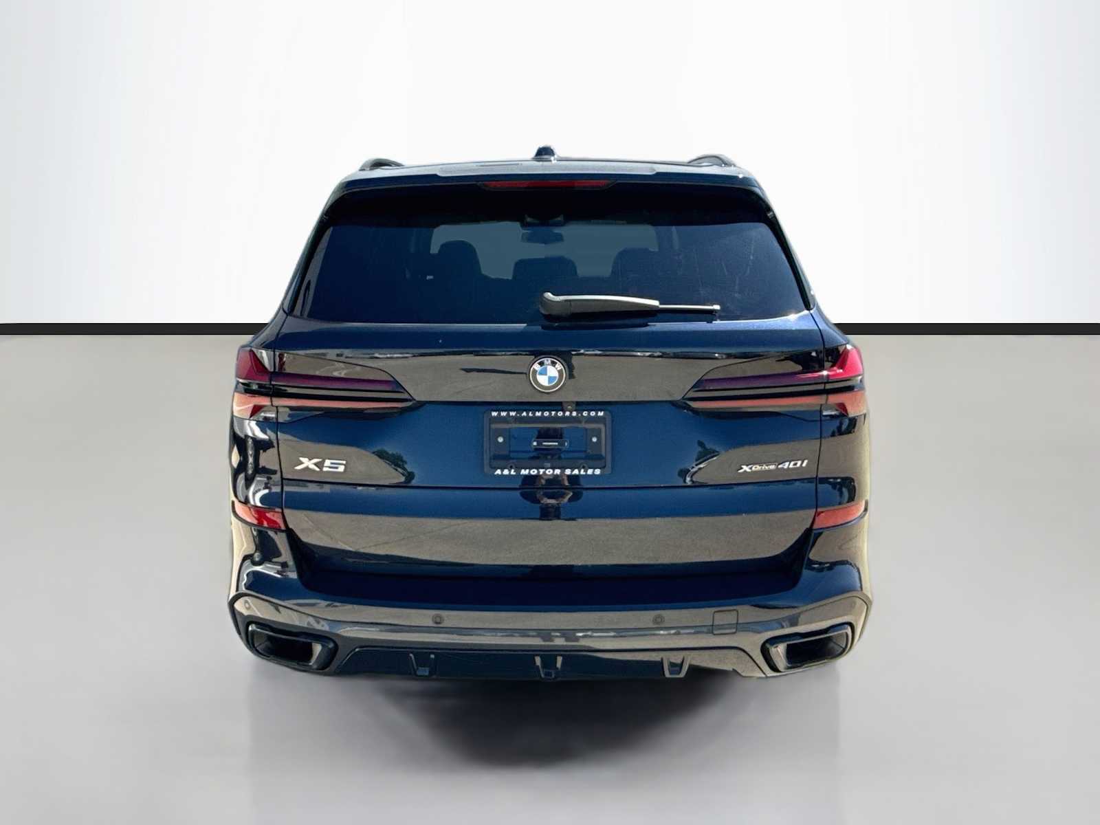 Used 2024 BMW X5 xDrive40i xDrive40i Sports Activity Vehicle