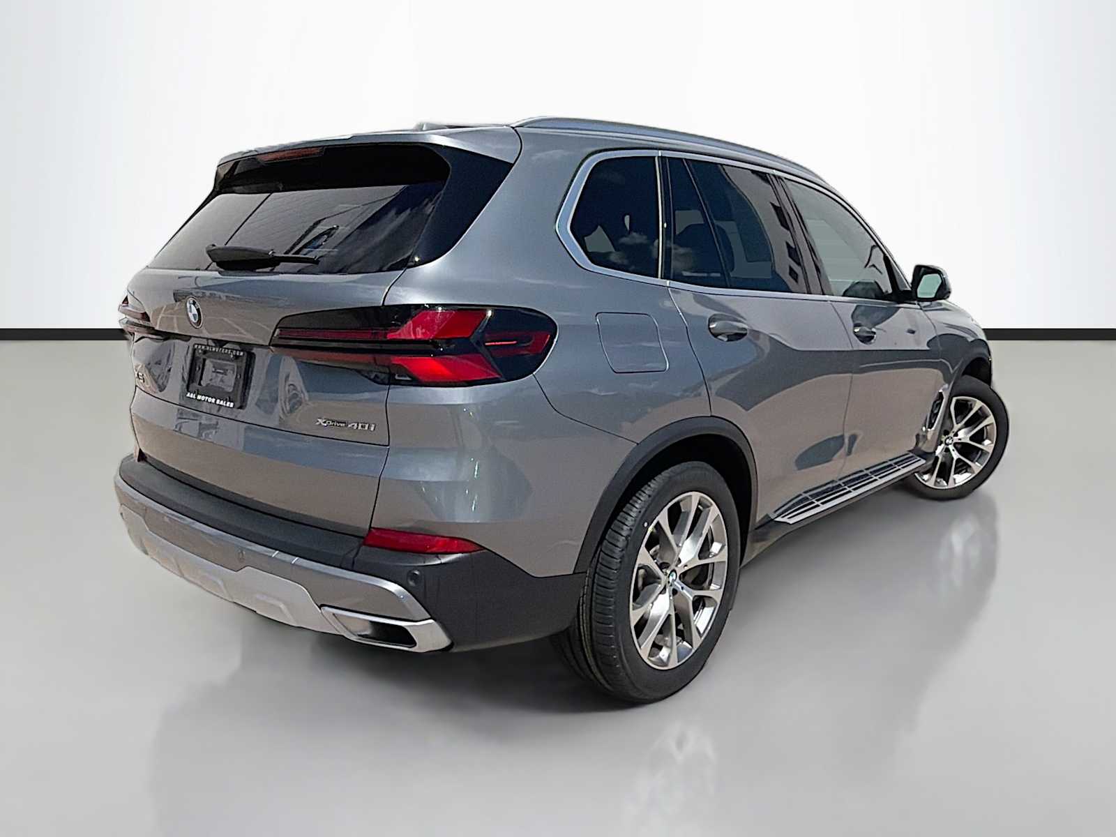 Used 2025 BMW X5 xDrive40i xDrive40i Sports Activity Vehicle