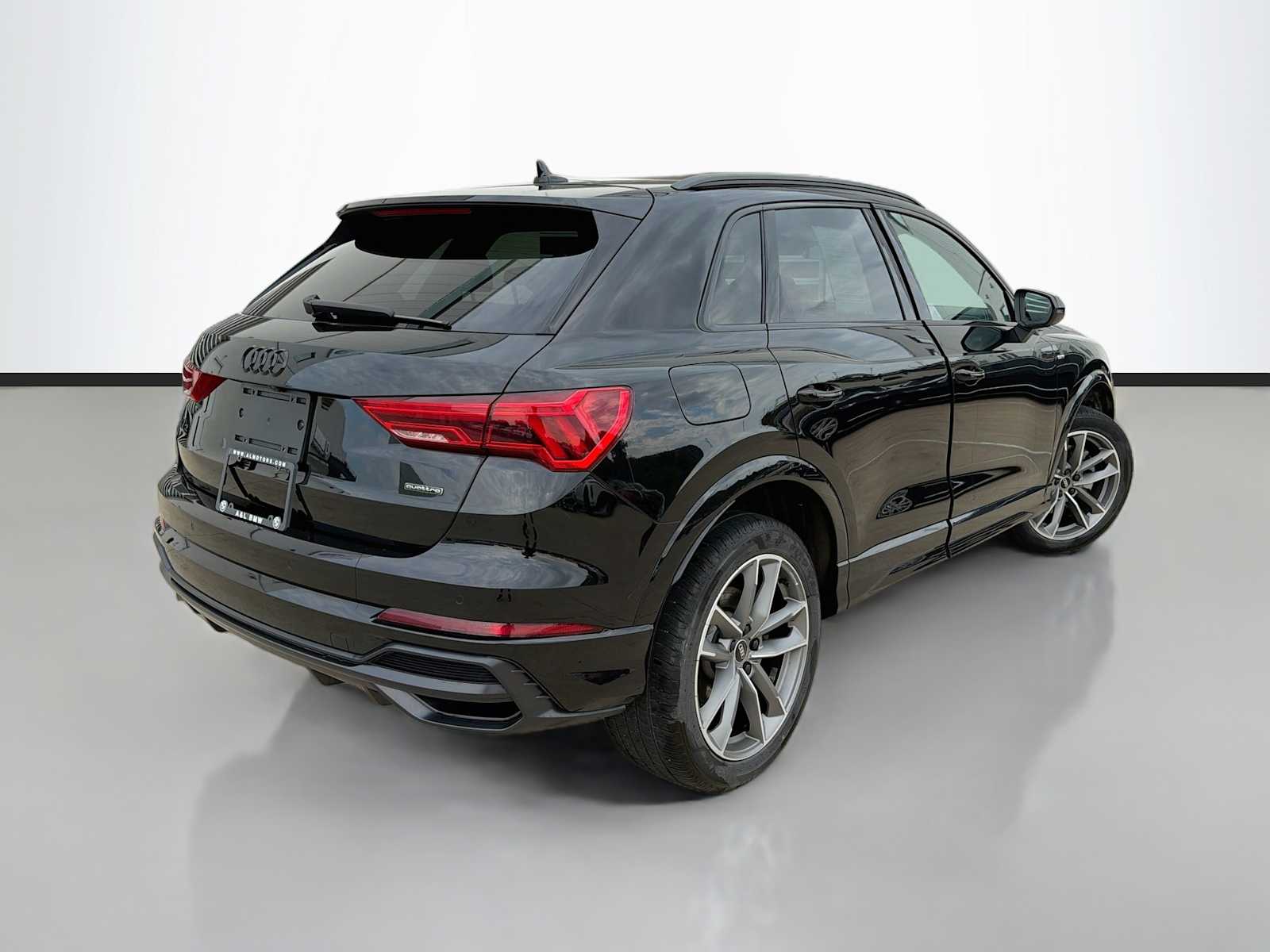 Used 2022 Audi Q3 45 S line Premium SUV