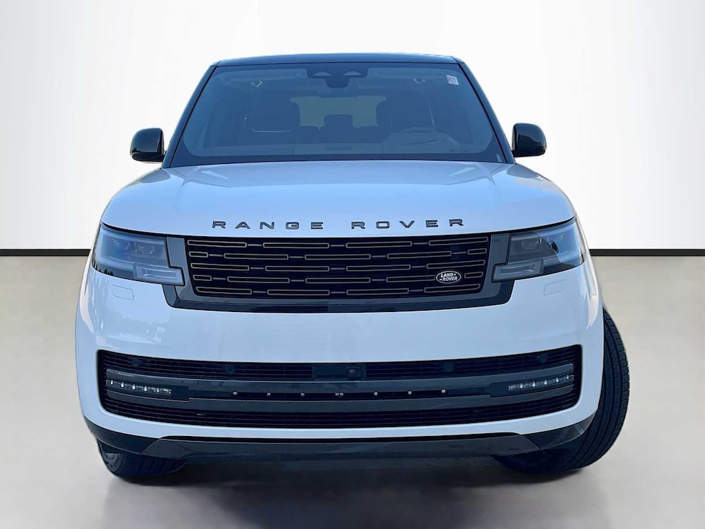 New 2026 Land Rover Range Rover SE LWB 7-Seats / V8 SUV