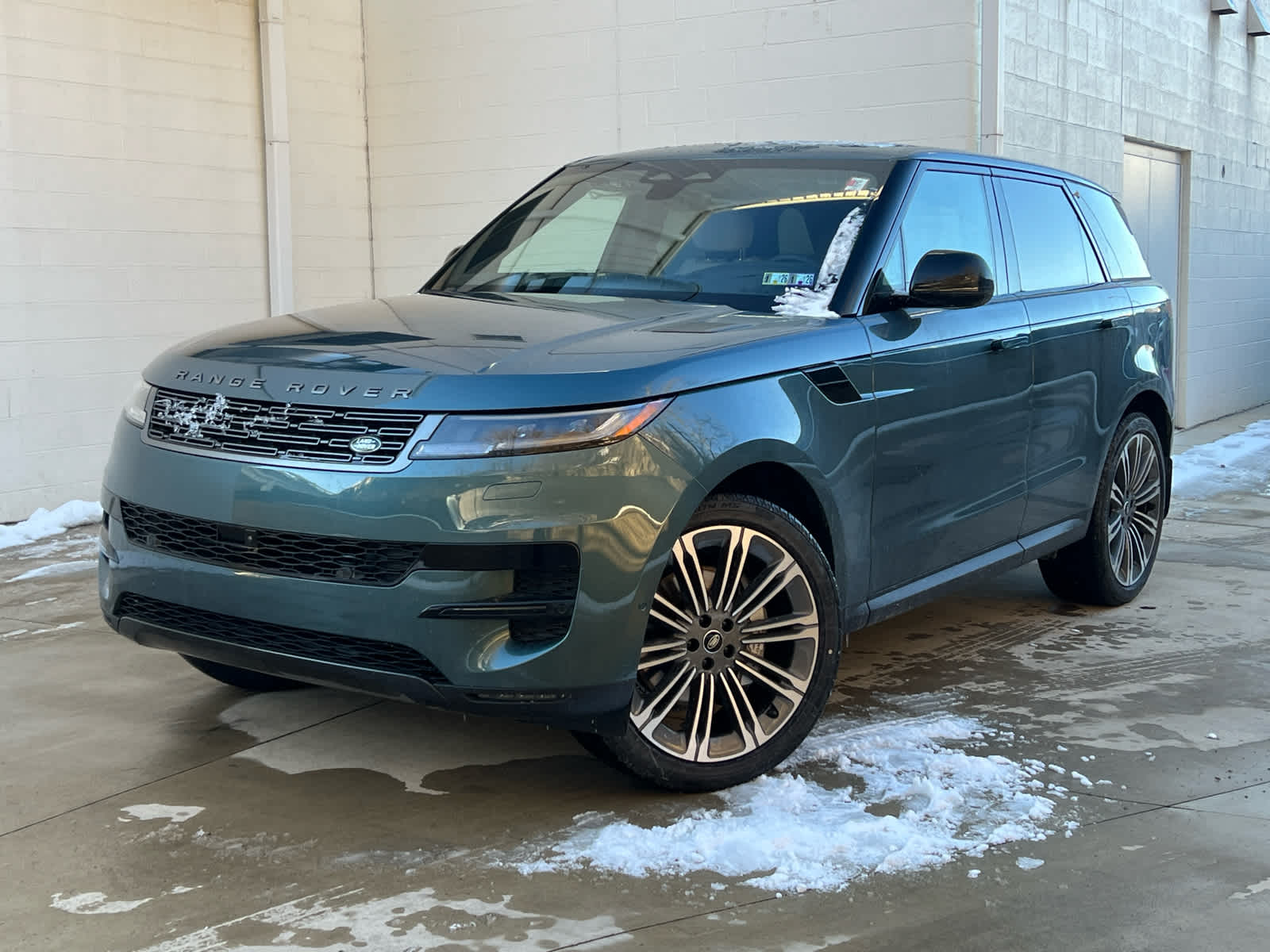 2025 Land Rover Range Rover Sport
