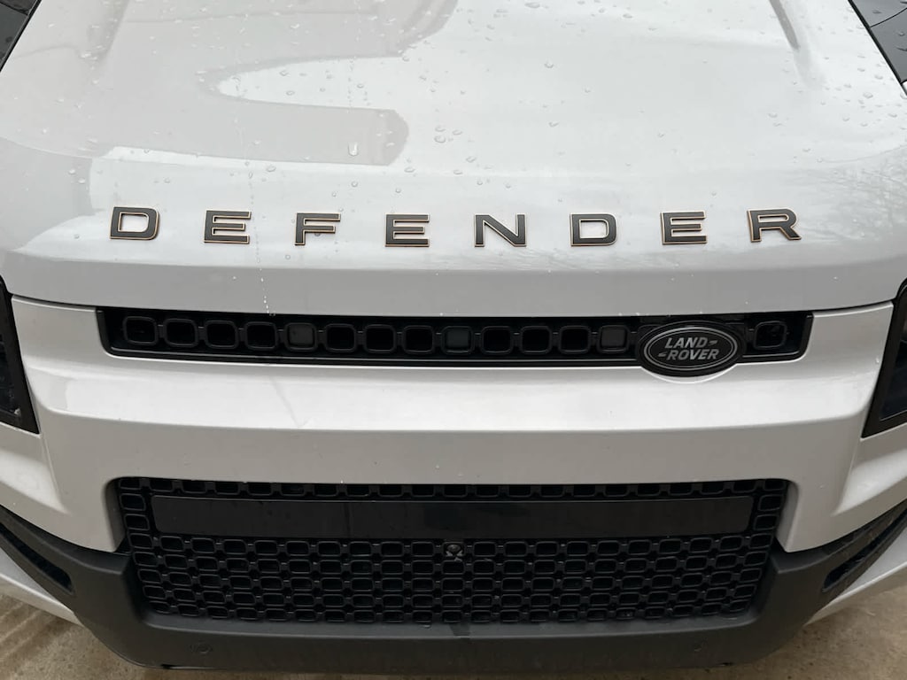 New 2026 Land Rover Defender 110 Octa SUV