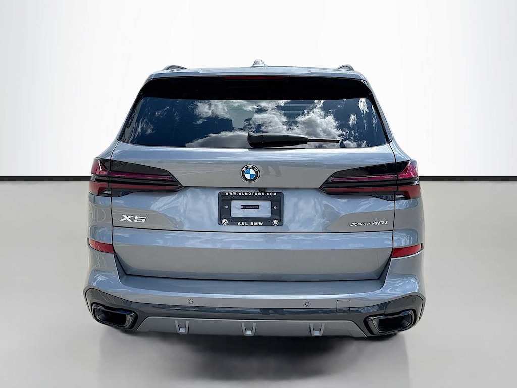 Used 2024 BMW X5 xDrive40i xDrive40i Sports Activity Vehicle