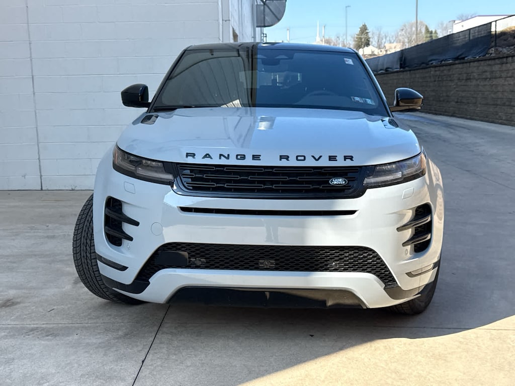 New 2026 Land Rover Range Rover Evoque Dynamic SE SUV