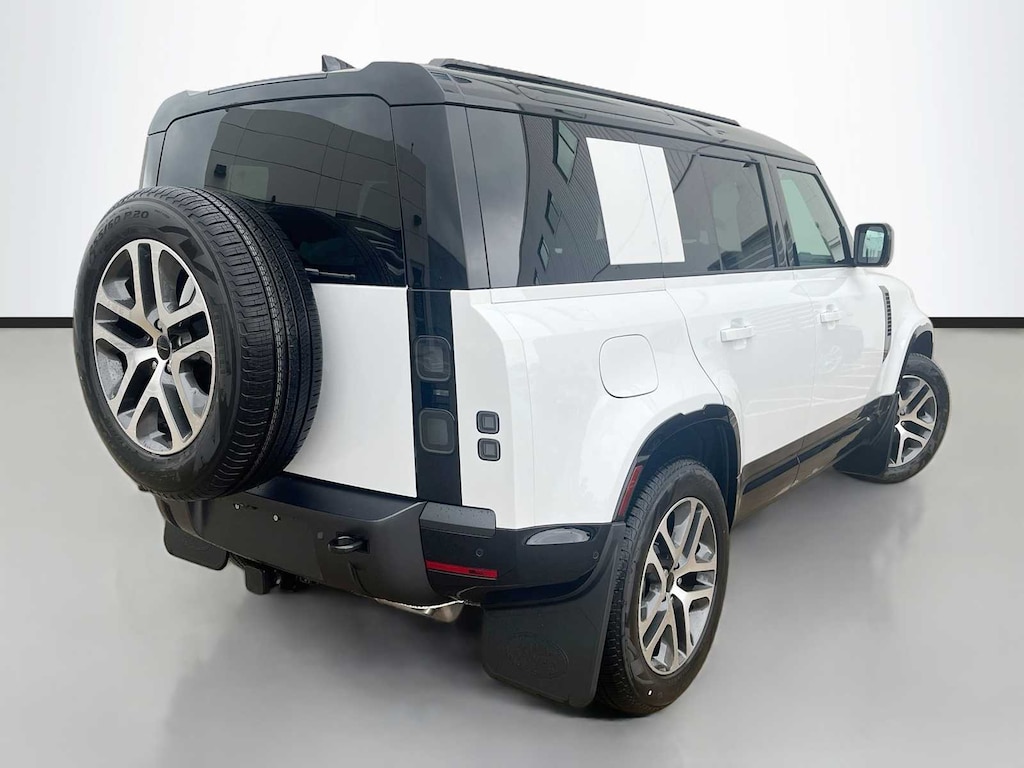New 2026 Land Rover Defender 110 X-Dynamic SE SUV