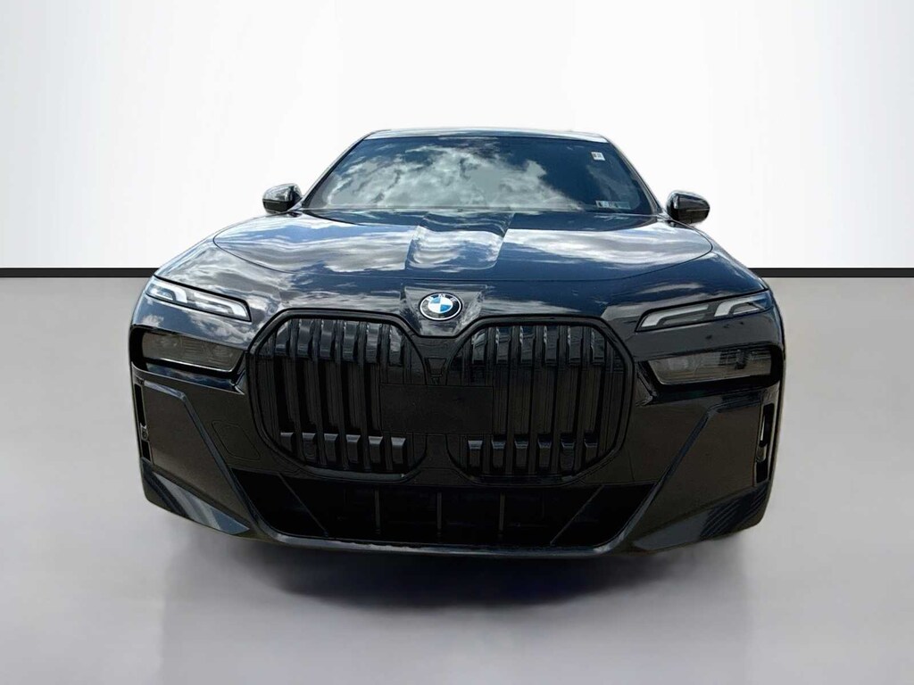 Used 2023 BMW 760i xDrive Sedan