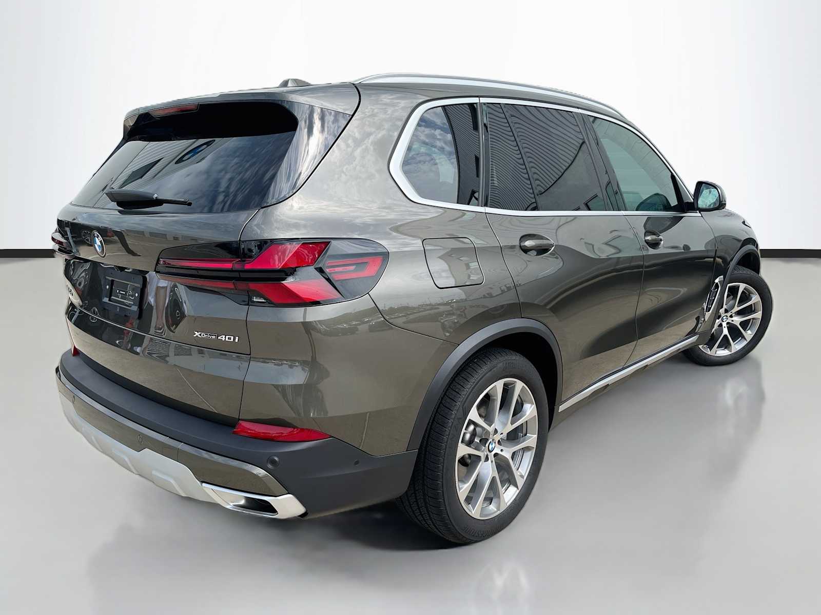 Used 2026 BMW X5 xDrive40i xDrive40i Sports Activity Vehicle