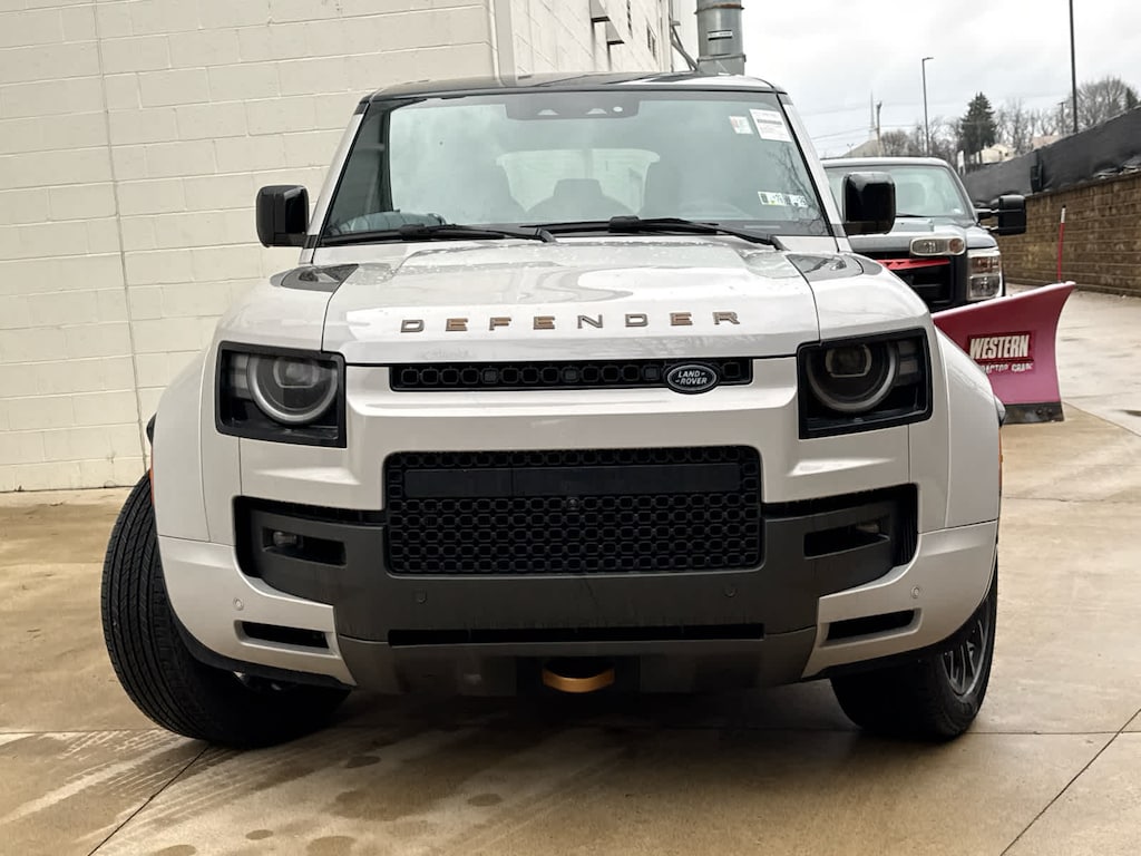 New 2026 Land Rover Defender 110 Octa SUV