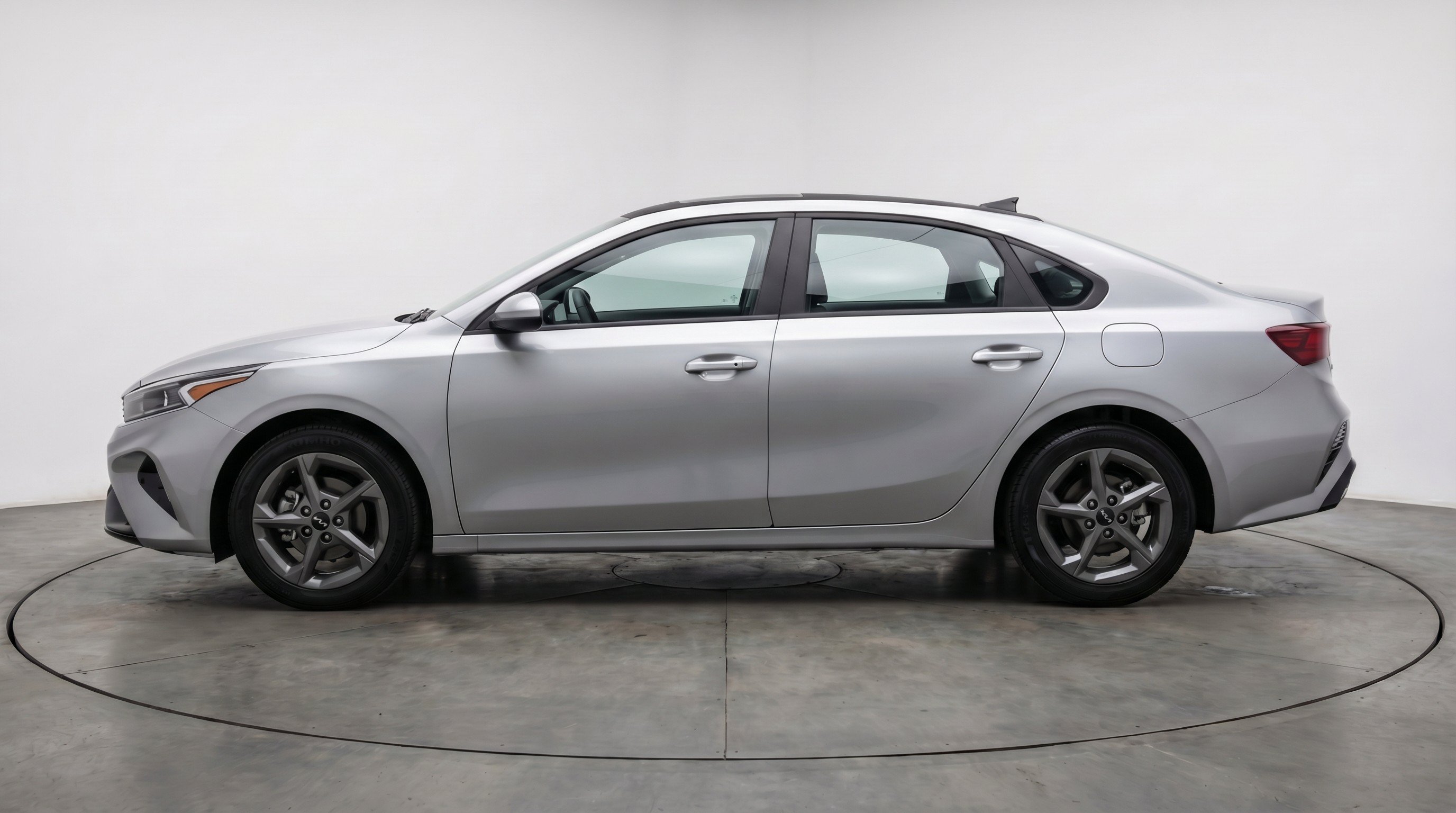 Thumbnail: 2026 Kia K4 - 5