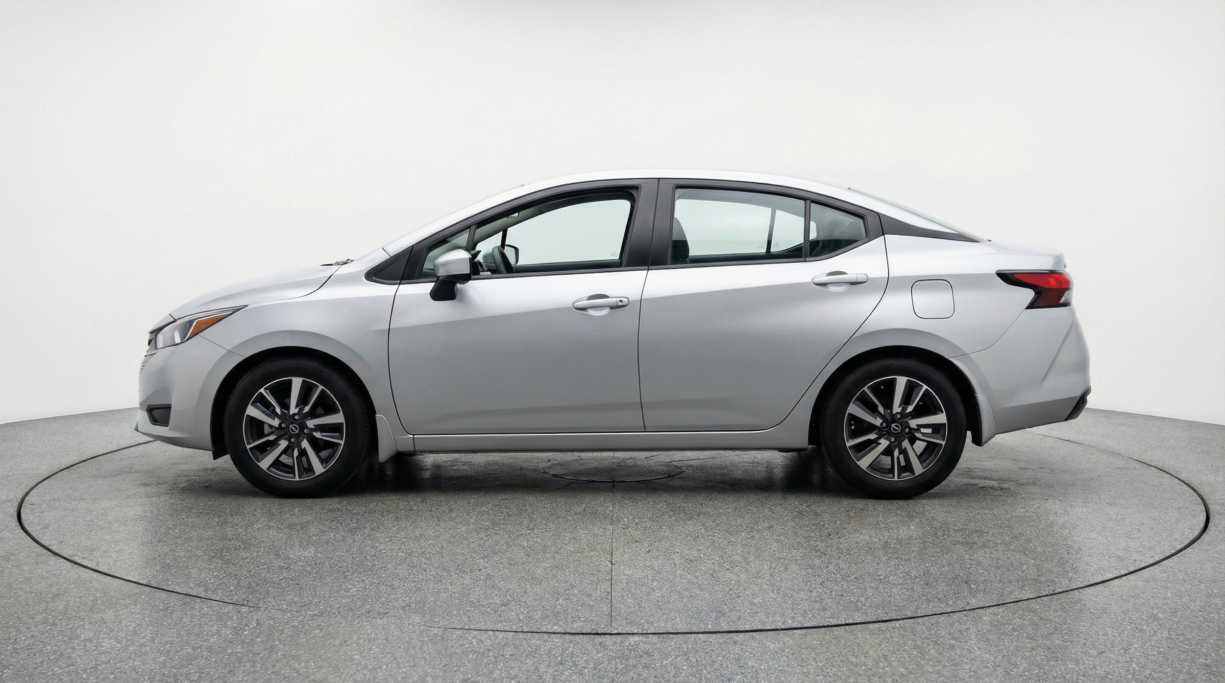 Thumbnail: 2025 Nissan Versa - 5