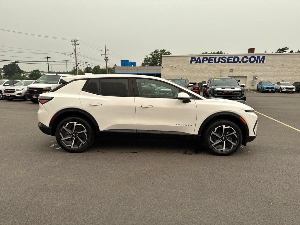 New 2026 Chevrolet Equinox EV LT SUV