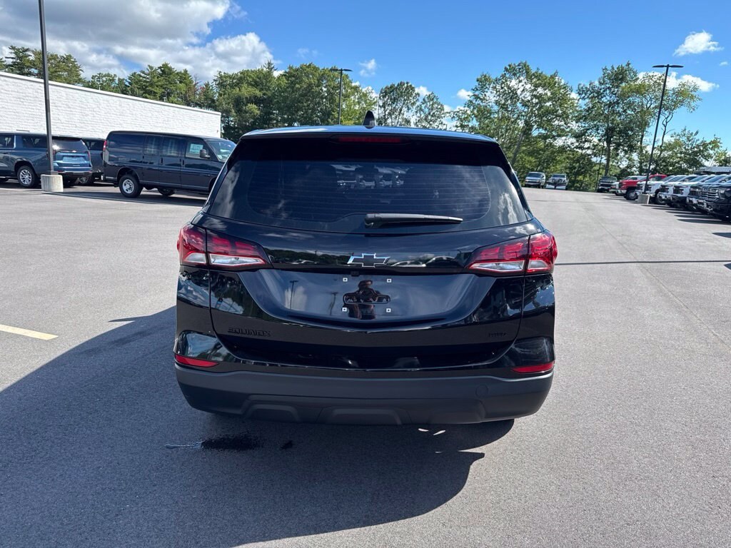 Used 2024 Chevrolet Equinox LS SUV