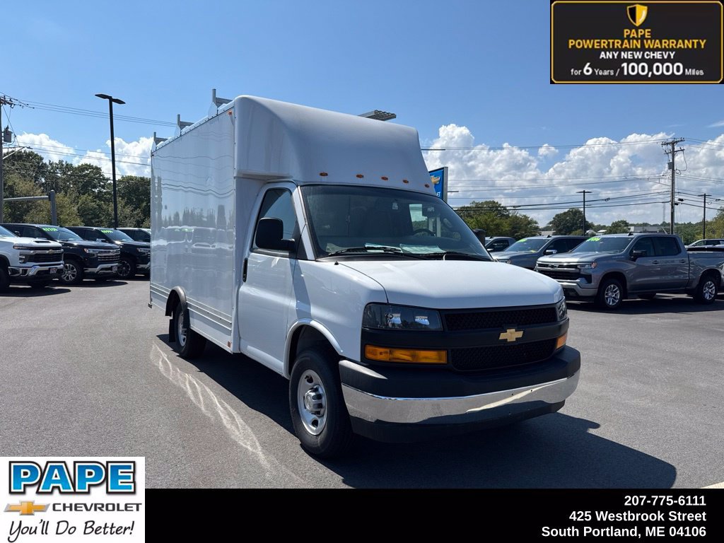 2025 Chevrolet Express Cutaway 3500 1WT Cutaway Van