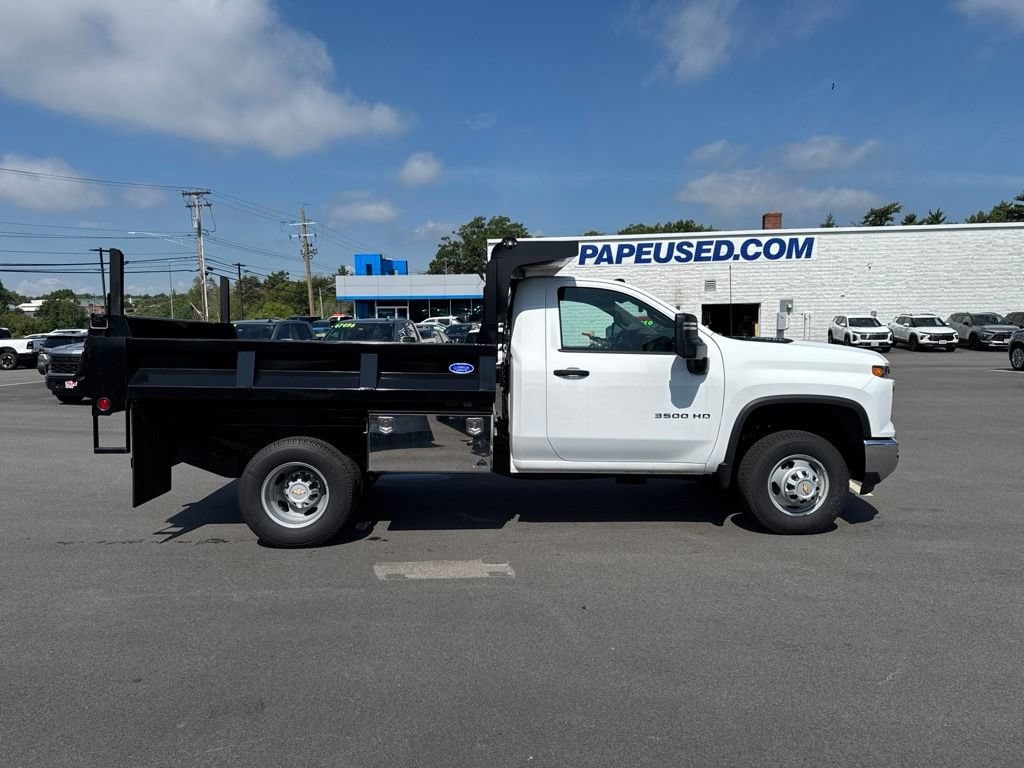 New 2025 Chevrolet Silverado 3500 HD Chassis Cab Work Truck Truck
