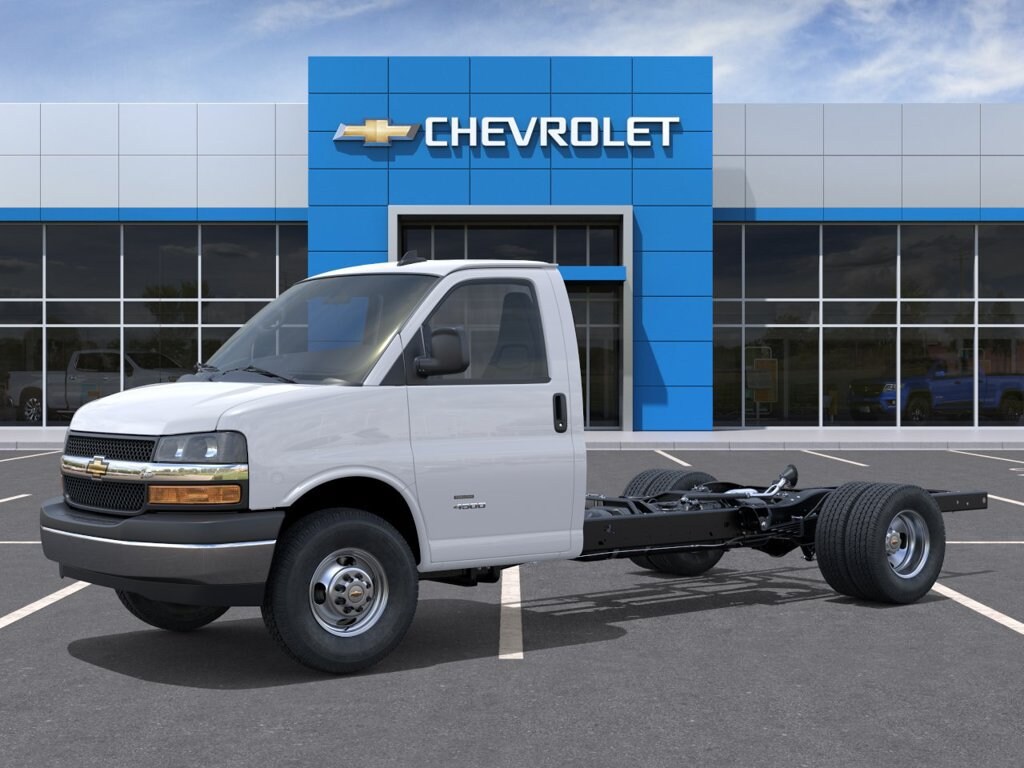 New 2026 Chevrolet Express Cutaway 3500 1WT Cutaway Van