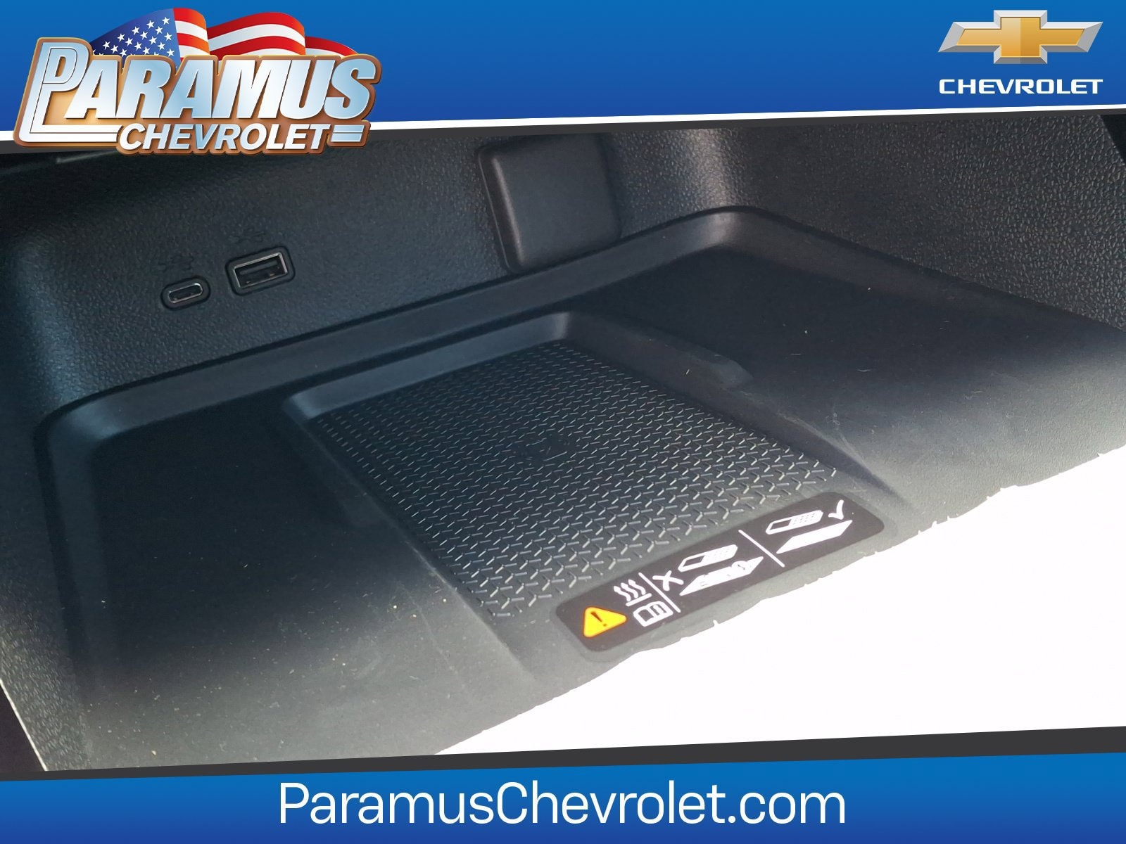 2027 Chevrolet Traverse LT - Photo 16