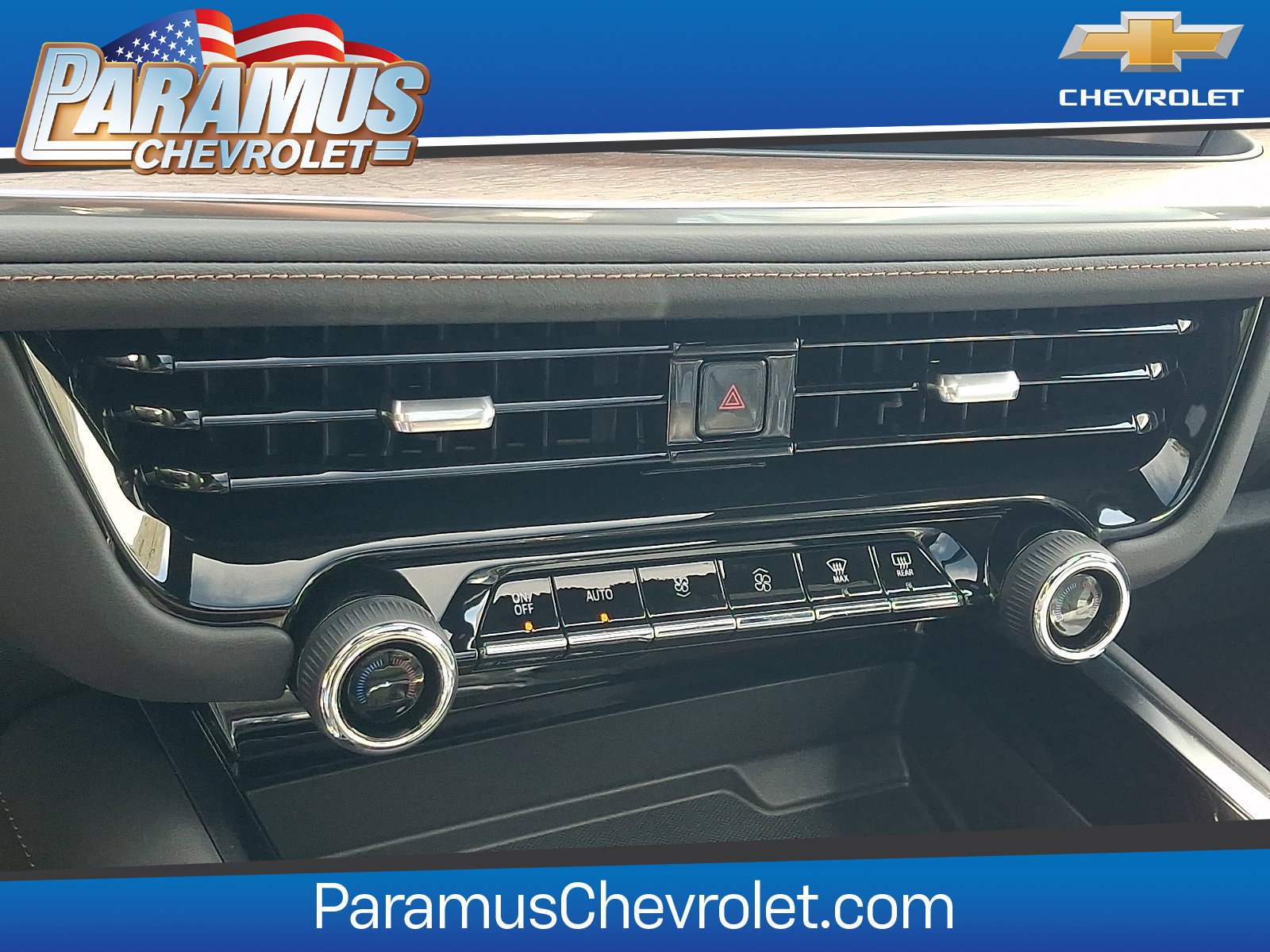 2026 Chevrolet Suburban High Country - Photo 12