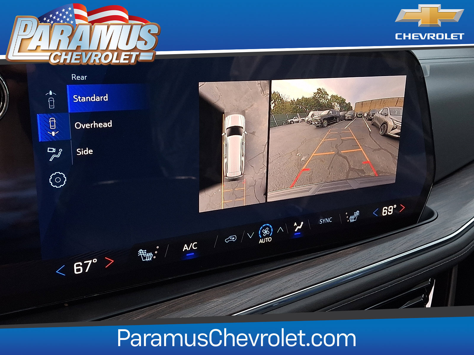 2026 Chevrolet Suburban Z71 - Photo 14