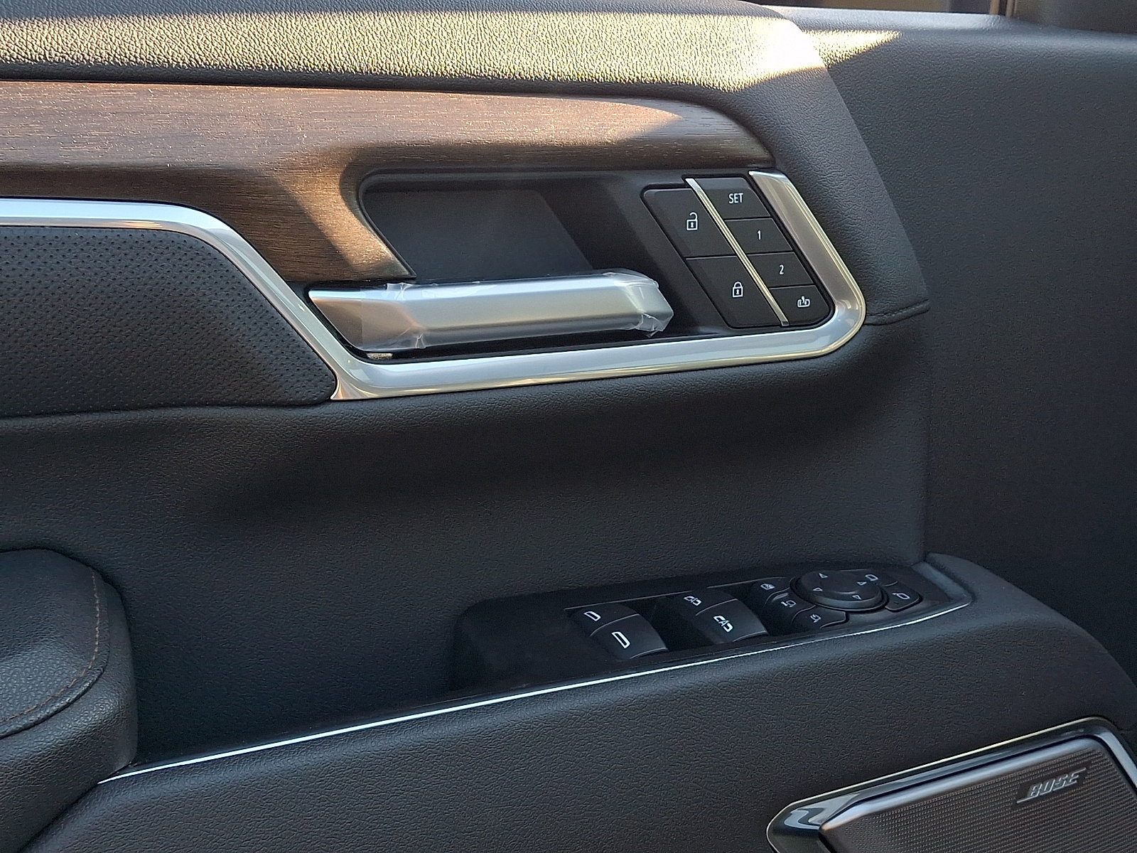 2026 Chevrolet Silverado 3500 HD High Country - Photo 8