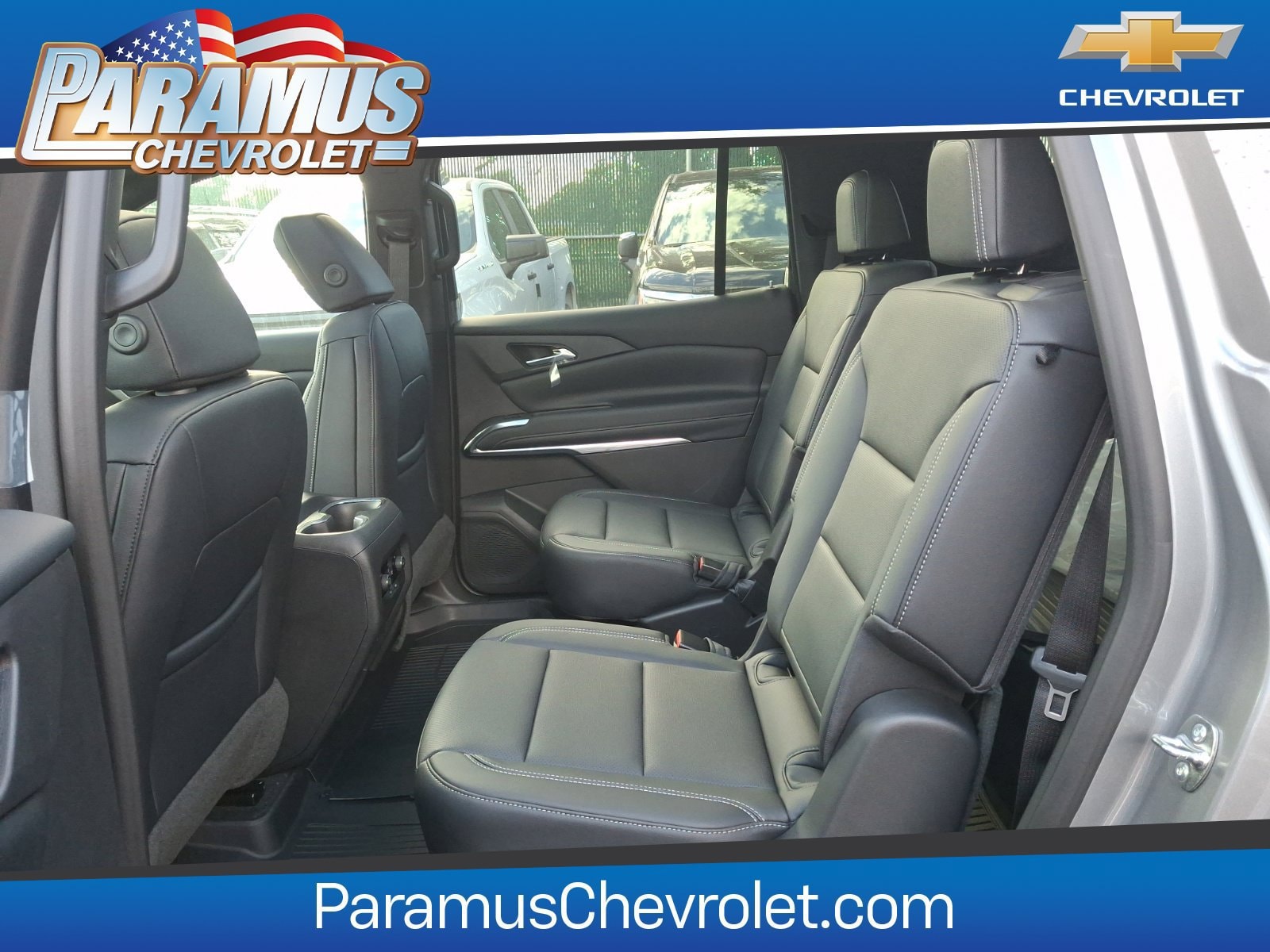 2027 Chevrolet Traverse LT - Photo 6