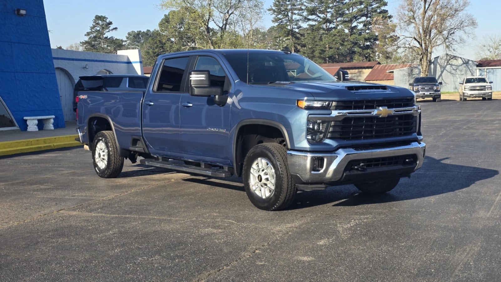 2025 Chevrolet Silverado 2500HD LT - Photo 5