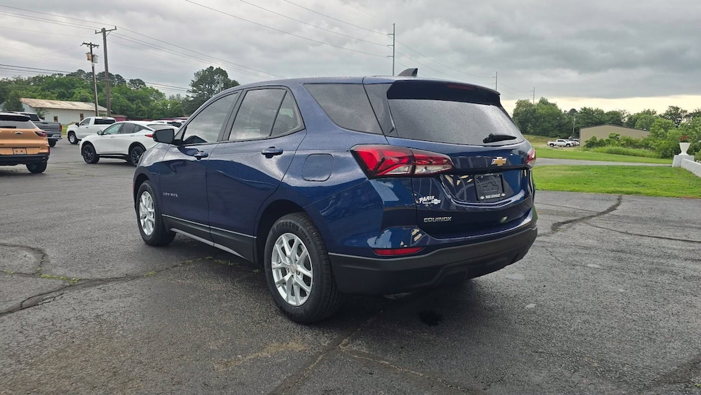 Used 2022 Chevrolet Equinox LS SUV