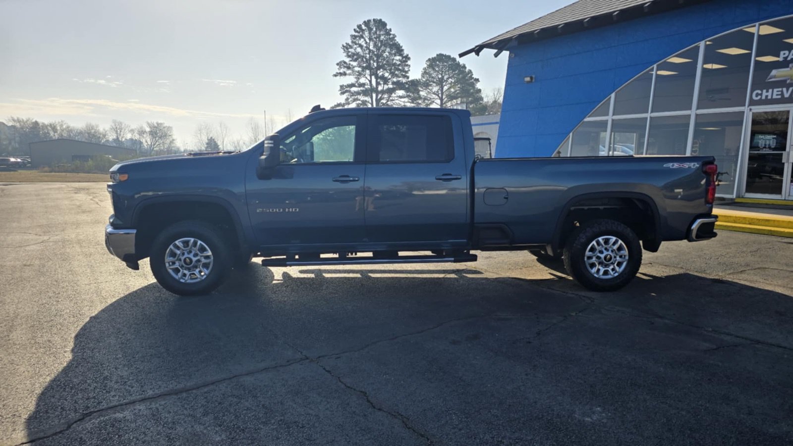 2025 Chevrolet Silverado 2500HD LT - Photo 3