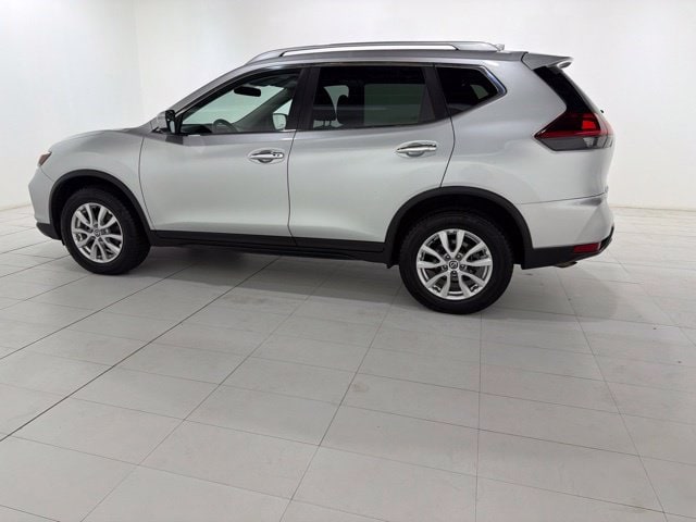 Used 2018 Nissan Rogue SV with VIN KNMAT2MV9JP529033 for sale in South Hackensack, NJ