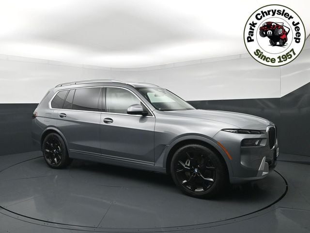 2025 BMW X7