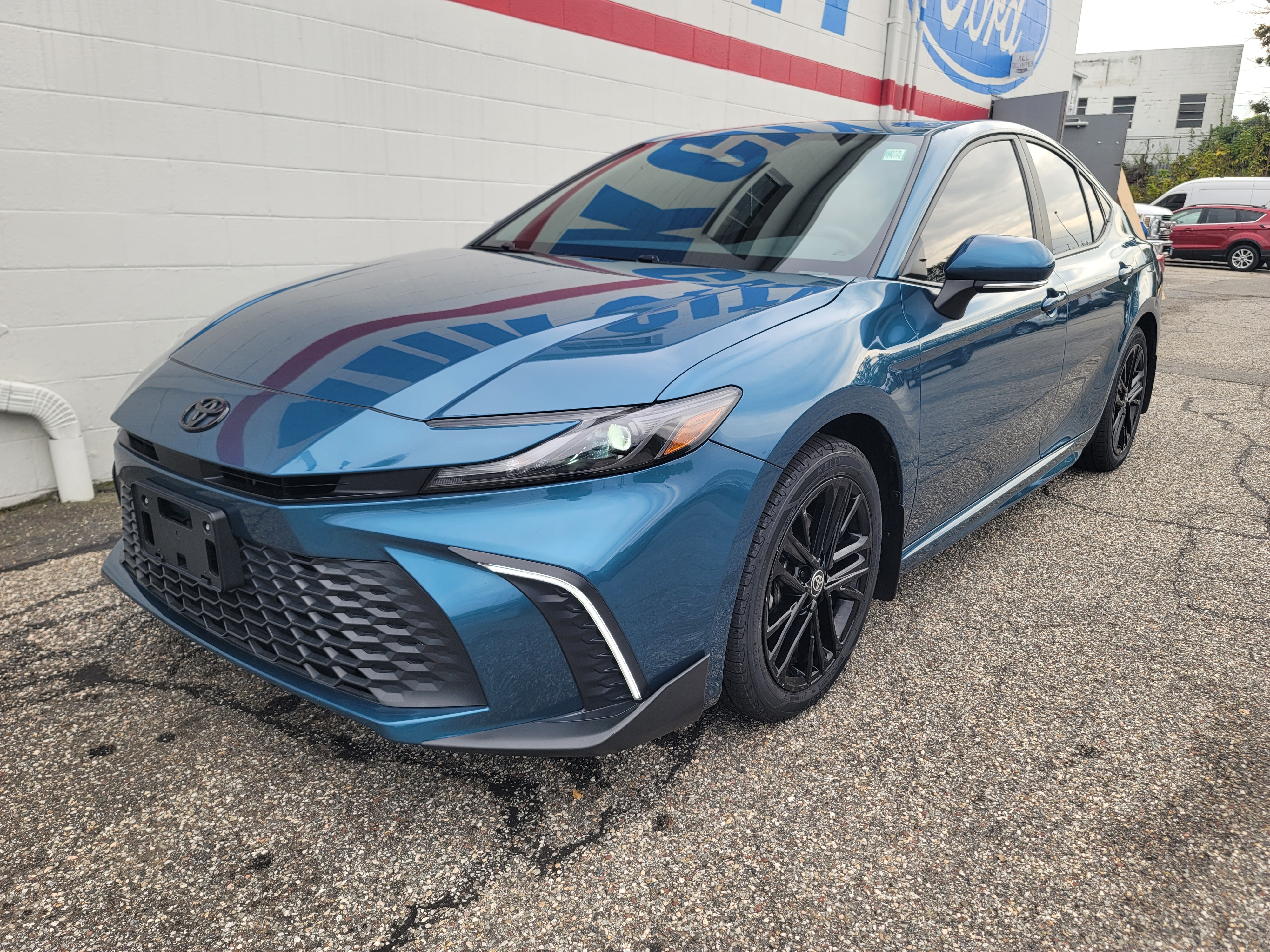 2025 Toyota Camry SEDAN