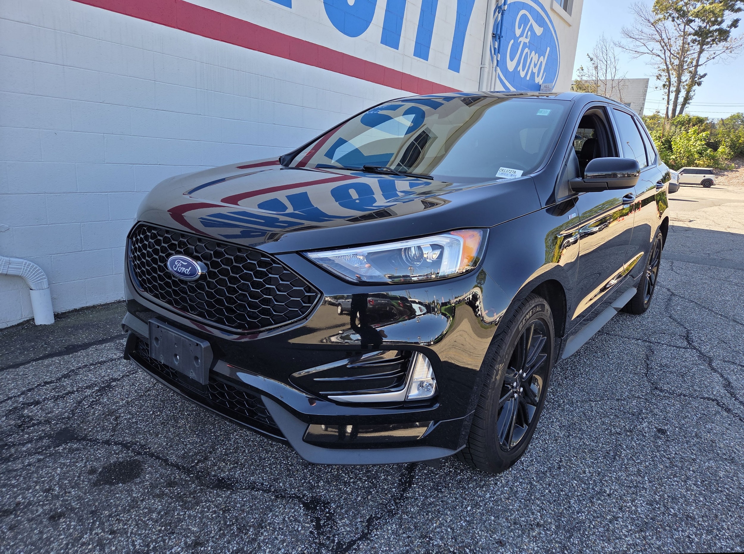 2021 Ford Edge