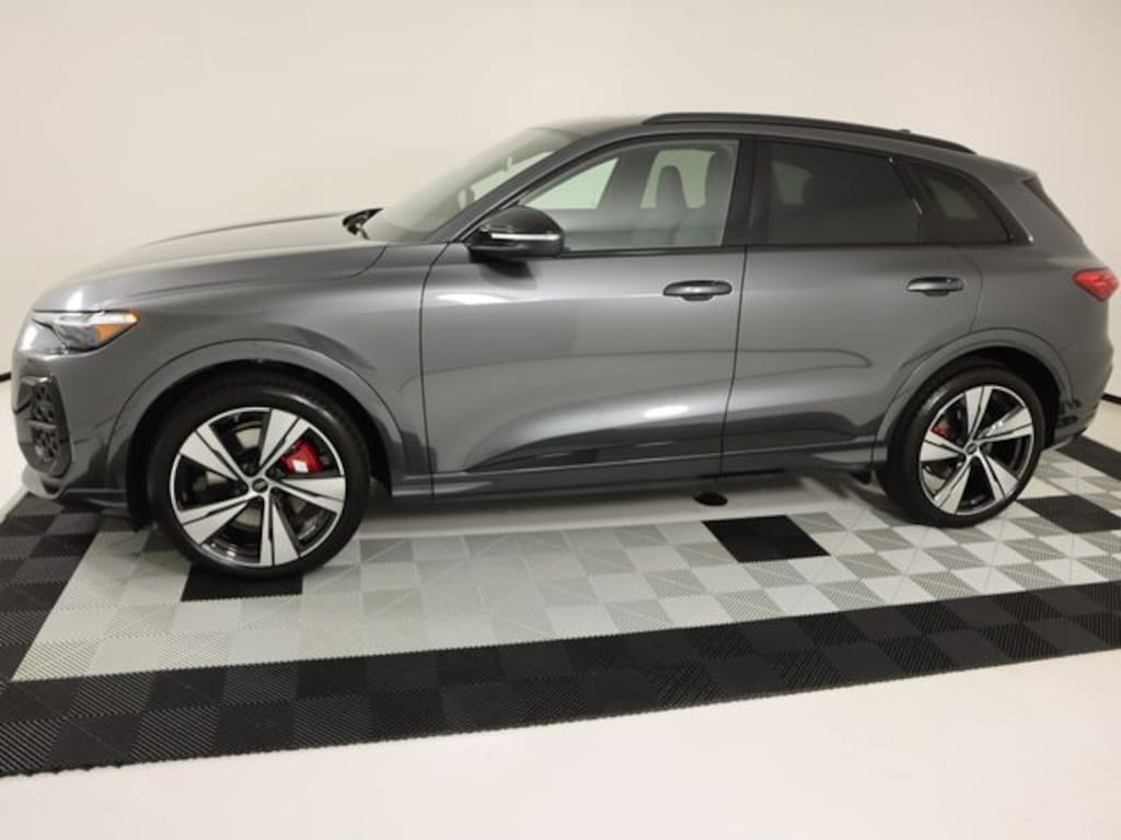 New 2026 Audi SQ5 SUV