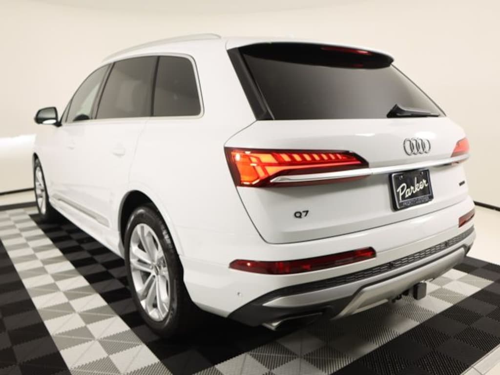 Certified 2025 Audi Q7 55 Prestige SUV