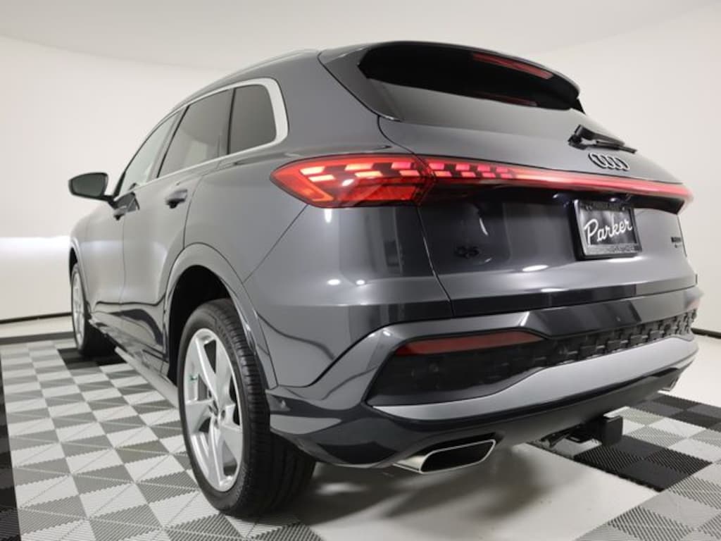 Certified 2025 Audi Q5 2.0T Premium Plus SUV