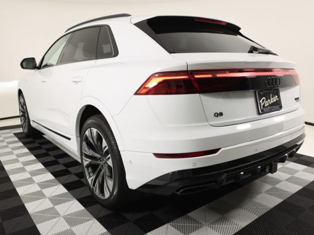 New 2026 Audi Q8 SUV