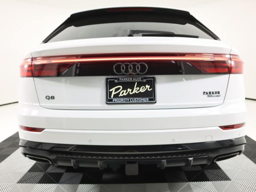 New 2026 Audi Q8 SUV