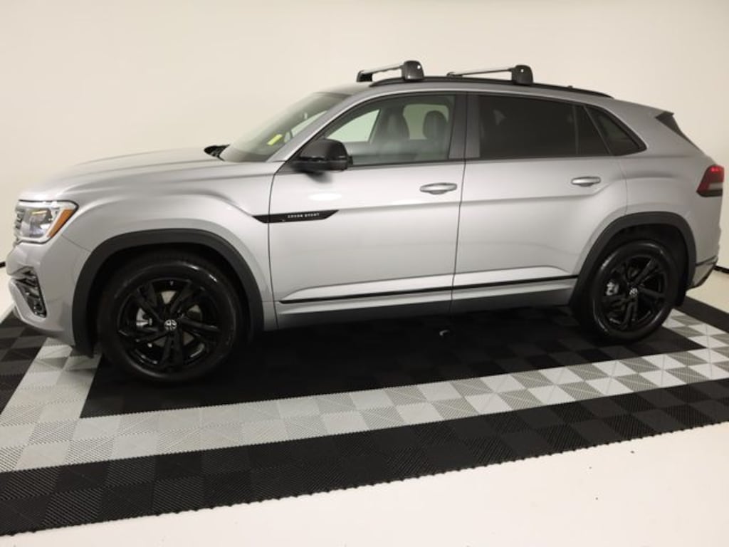 Used 2026 Volkswagen Atlas Cross Sport SEL R-Line Black SUV