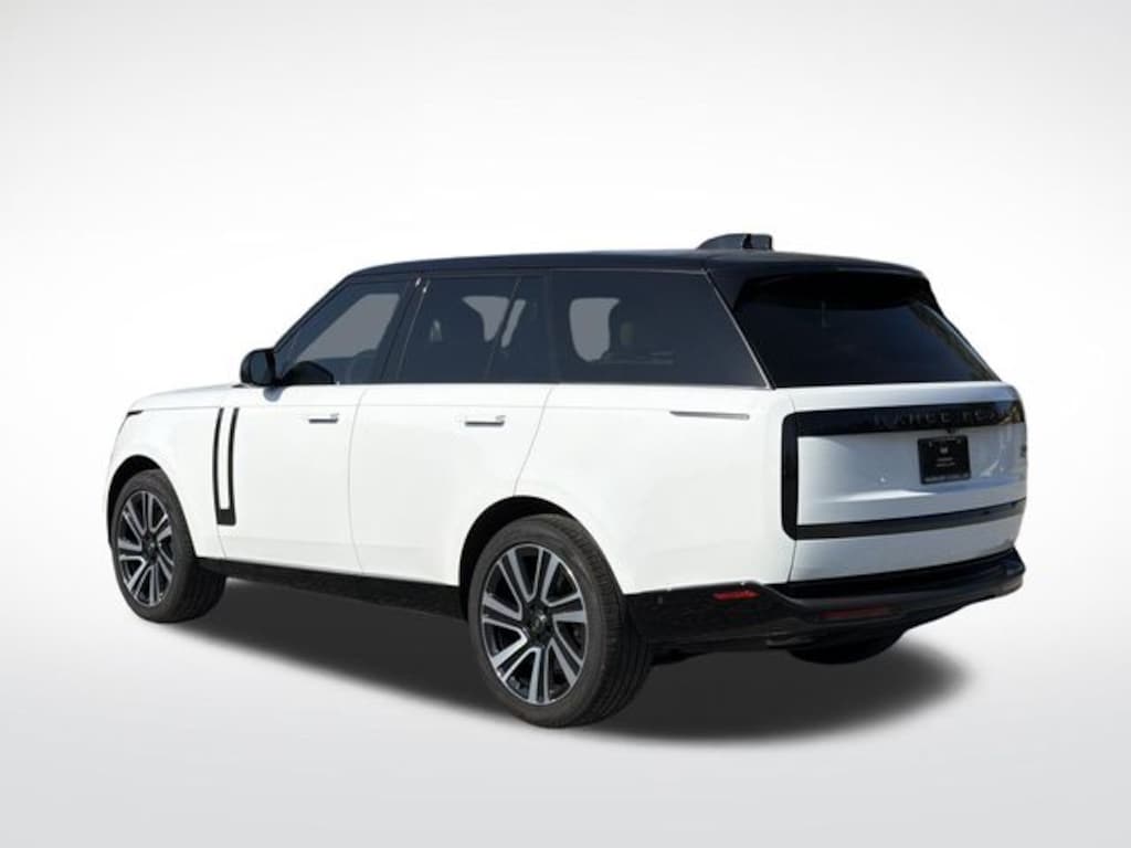 Used 2023 Land Rover Range Rover P530 SE SUV
