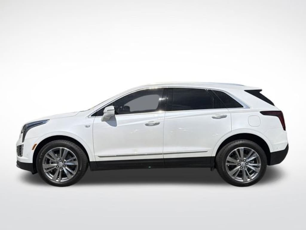 New 2026 CADILLAC XT5 Premium Luxury SUV