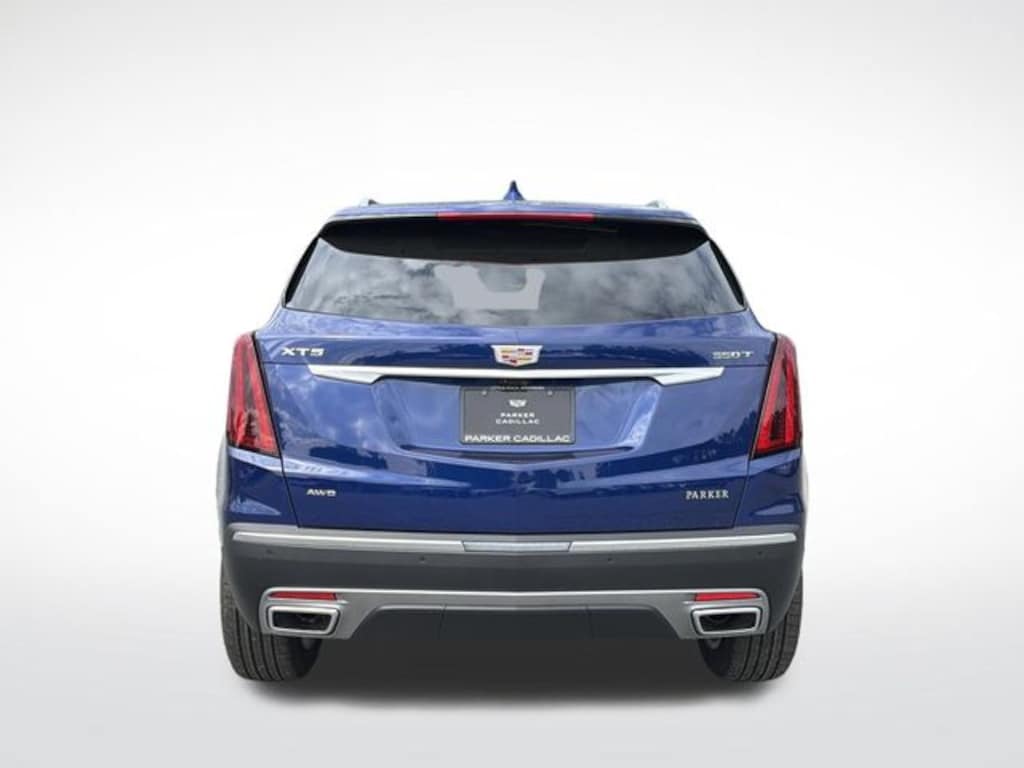 New 2026 CADILLAC XT5 Premium Luxury SUV