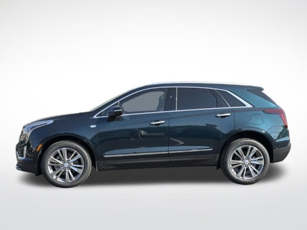 New 2026 CADILLAC XT5 Premium Luxury SUV