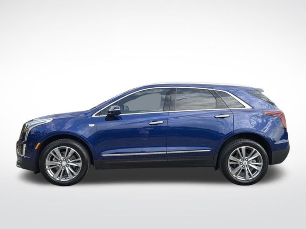 New 2026 CADILLAC XT5 Premium Luxury SUV