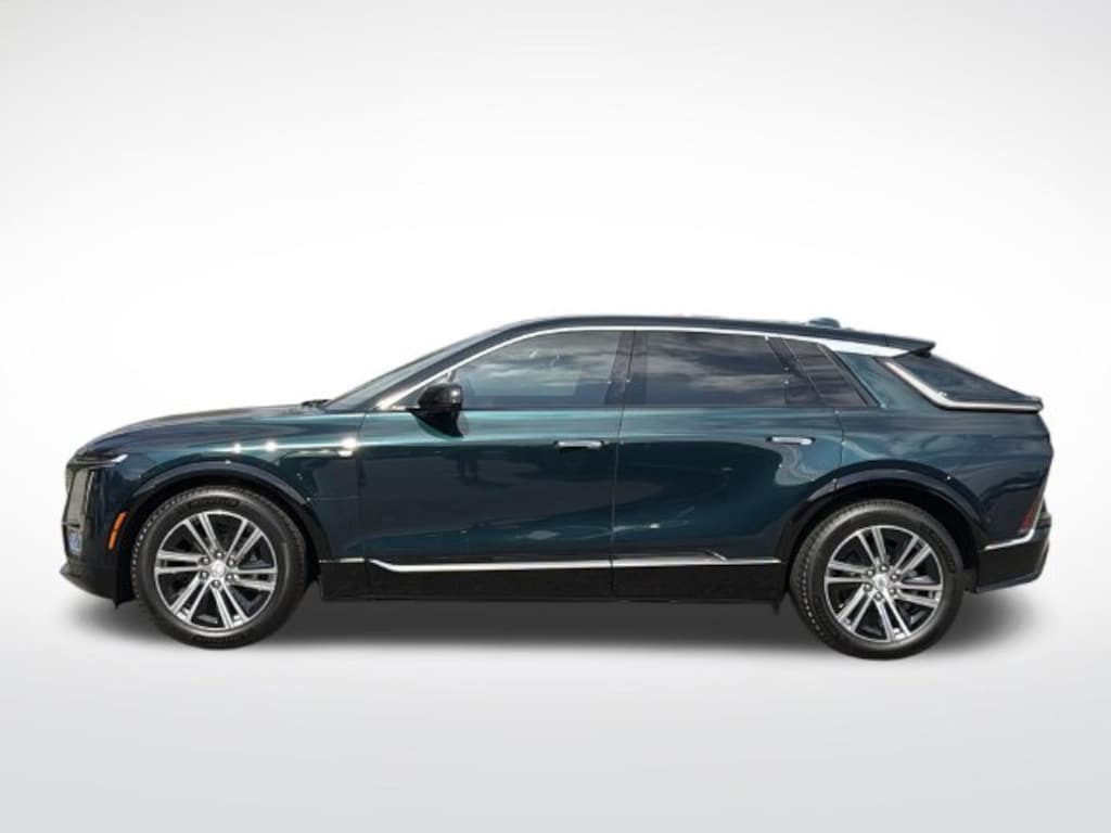 New 2027 CADILLAC LYRIQ Luxury SUV