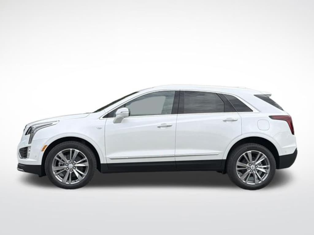 New 2026 CADILLAC XT5 Premium Luxury SUV