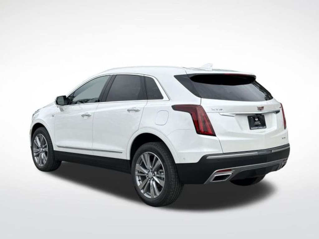 New 2026 CADILLAC XT5 Premium Luxury SUV